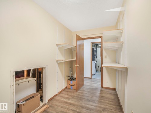16812 95 Street, Edmonton, AB - Indoor