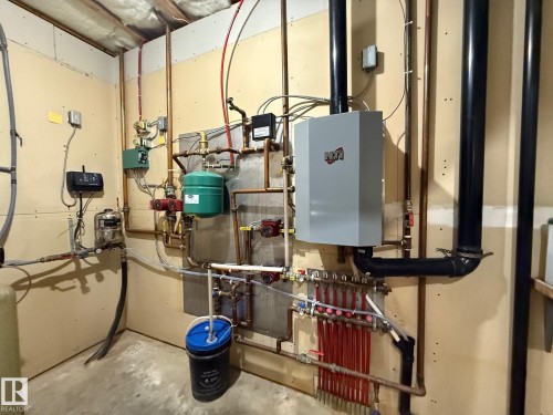 100 Aspen Drive, Athabasca Town, AB - Indoor Photo Showing Basement