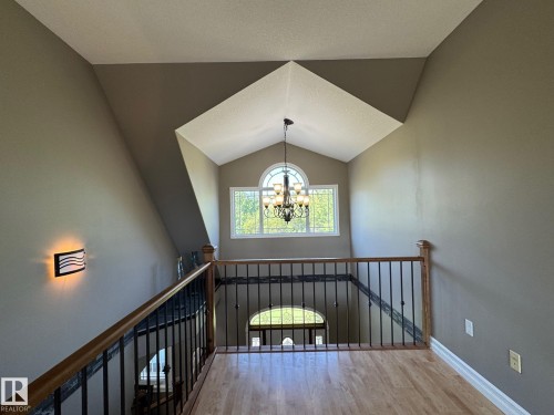 100 Aspen Drive, Athabasca Town, AB - Indoor Photo Showing Other Room