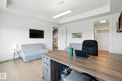 11823 Saskatchewan Drive, Edmonton, AB - Indoor Photo Showing Other Room