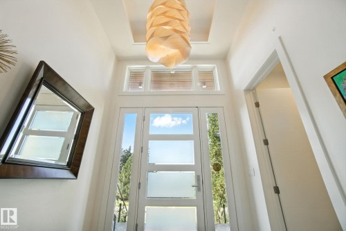 11823 Saskatchewan Drive, Edmonton, AB - Indoor Photo Showing Other Room