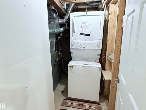 3171 138 Avenue, Edmonton, AB - Indoor Photo Showing Laundry Room