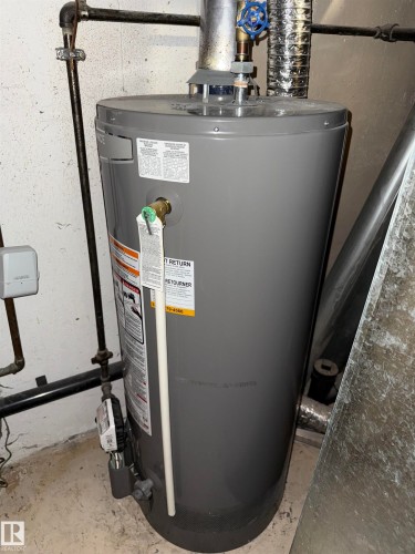 3171 138 Avenue, Edmonton, AB - Indoor Photo Showing Basement