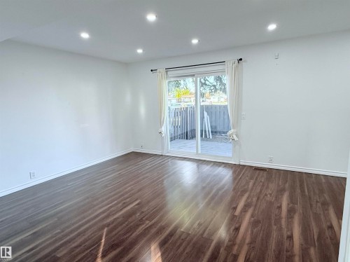 3171 138 Avenue, Edmonton, AB - Indoor Photo Showing Other Room