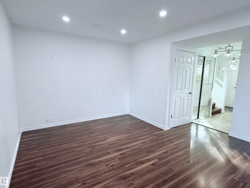 3171 138 Avenue, Edmonton, AB - Indoor Photo Showing Other Room