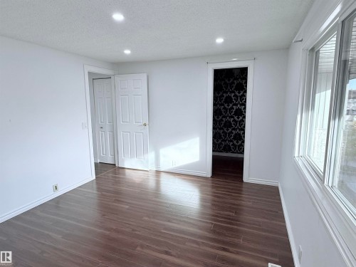 3171 138 Avenue, Edmonton, AB - Indoor Photo Showing Other Room