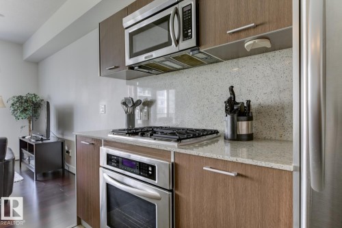 405 2510 109 Street Nw, Edmonton, AB - Indoor Photo Showing Kitchen With Stainless Steel Kitchen