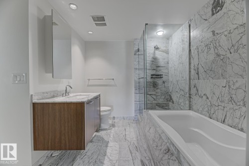 405 2510 109 Street Nw, Edmonton, AB - Indoor Photo Showing Bathroom