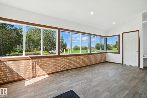 51019 Rge Road 273, Rural Parkland County, AB - Indoor