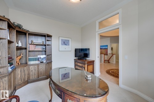 20 1225 Wanyandi Road, Edmonton, AB - Indoor