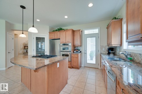 20 1225 Wanyandi Road, Edmonton, AB - Indoor Photo Showing Kitchen With Double Sink With Upgraded Kitchen
