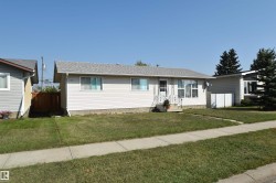 4422 49 Avenue  St. Paul Town, AB T0A 3A3