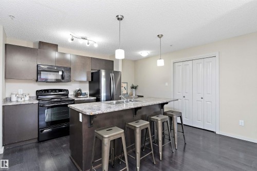 219 344 Windermere Road, Edmonton, AB - Indoor Photo Showing Kitchen