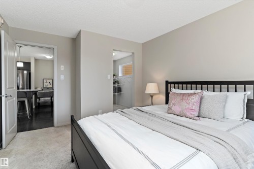 219 344 Windermere Road, Edmonton, AB - Indoor Photo Showing Bedroom
