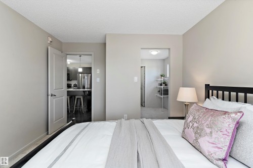 219 344 Windermere Road, Edmonton, AB - Indoor Photo Showing Bedroom