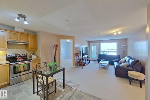 338 1520 Hammond Gate Gate, Edmonton, AB - Indoor