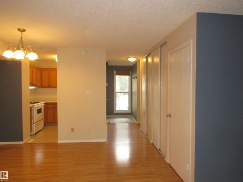 69 6220 172 Street, Edmonton, AB - Indoor