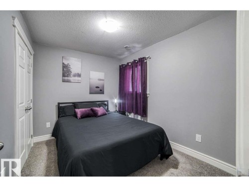 5265 52 Street, Mayerthorpe, AB - Indoor Photo Showing Bedroom