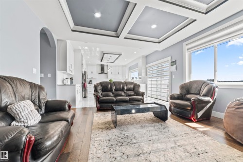 3909 49 Avenue, Beaumont, AB - Indoor Photo Showing Living Room