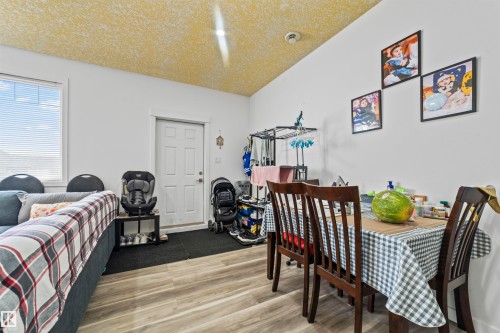 3909 49 Avenue, Beaumont, AB - Indoor Photo Showing Dining Room
