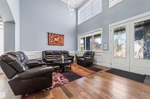 3909 49 Avenue, Beaumont, AB - Indoor