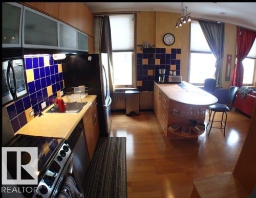 307 10134 100 Street, Edmonton, AB - Indoor Photo Showing Kitchen
