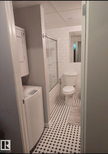 307 10134 100 Street, Edmonton, AB - Indoor