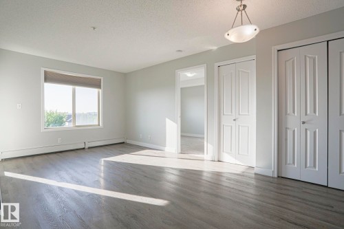 314 11808 22 Avenue Sw, Edmonton, AB - Indoor Photo Showing Other Room