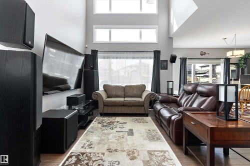 1325 Adamson Drive, Edmonton, AB - Indoor Photo Showing Living Room