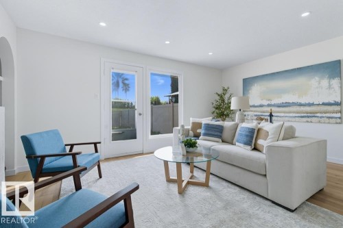 121 Abbottsfield Road, Edmonton, AB - Indoor Photo Showing Living Room