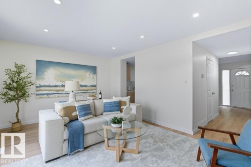 121 Abbottsfield Road, Edmonton, AB - Indoor Photo Showing Living Room