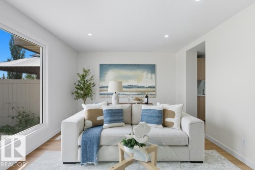 121 Abbottsfield Road, Edmonton, AB - Indoor Photo Showing Living Room
