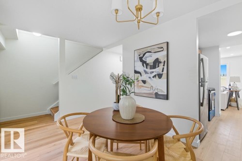 121 Abbottsfield Road, Edmonton, AB - Indoor Photo Showing Dining Room