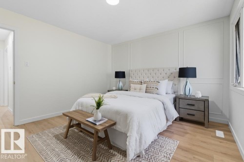 121 Abbottsfield Road, Edmonton, AB - Indoor Photo Showing Bedroom