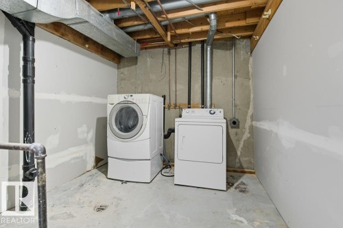 121 Abbottsfield Road, Edmonton, AB - Indoor Photo Showing Laundry Room