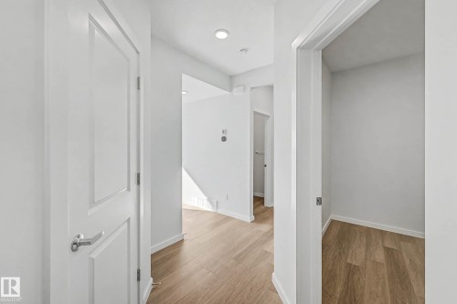 6923 51 Avenue, Beaumont, AB - Indoor Photo Showing Other Room