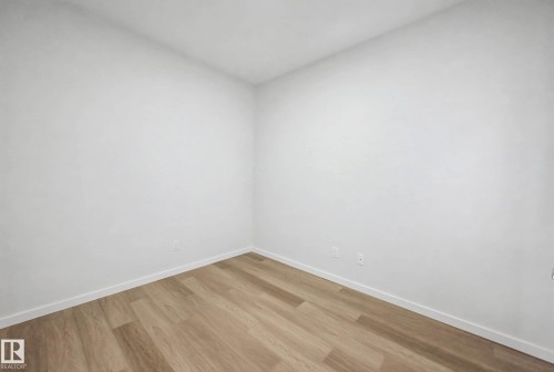 6923 51 Avenue, Beaumont, AB - Indoor Photo Showing Other Room