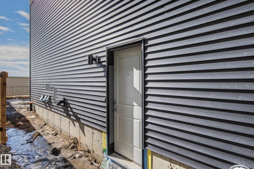 6923 51 Avenue, Beaumont, AB - Outdoor