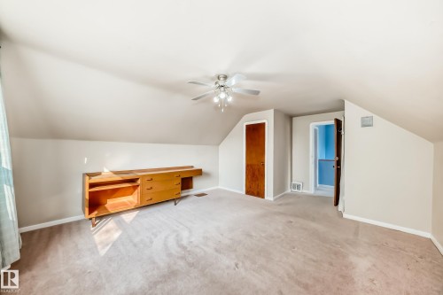 11233 95 Street, Edmonton, AB - Indoor Photo Showing Other Room