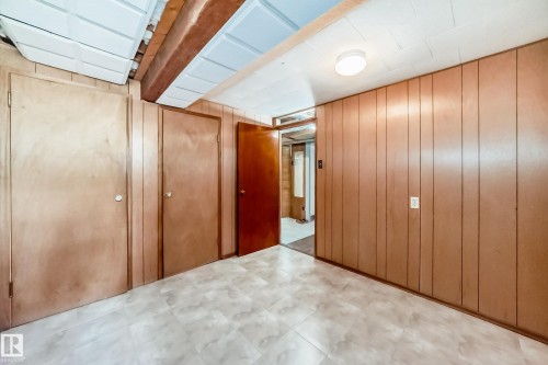11233 95 Street, Edmonton, AB - Indoor Photo Showing Other Room