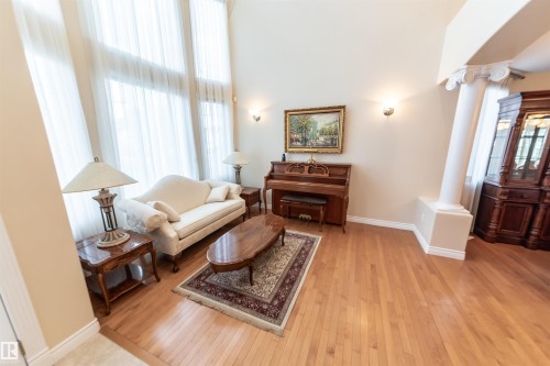 13527 158 Avenue, Edmonton, AB - Indoor Photo Showing Other Room