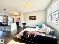 2294 GLENRIDDING Boulevard  Edmonton, AB T6W 3P5