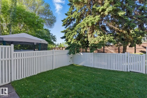 9 Grandin Woods Estates, St. Albert, AB - Outdoor With Backyard