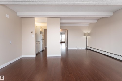 1812 9918 101 Street, Edmonton, AB - Indoor Photo Showing Other Room