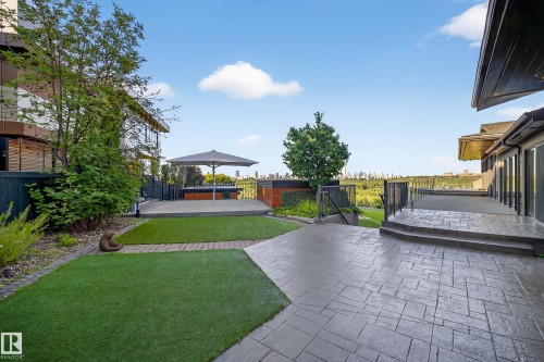 13758 Valleyview Drive, Edmonton, AB - Outdoor