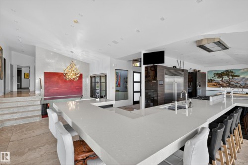 13758 Valleyview Drive, Edmonton, AB - Indoor