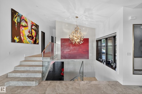 13758 Valleyview Drive, Edmonton, AB - Indoor Photo Showing Other Room