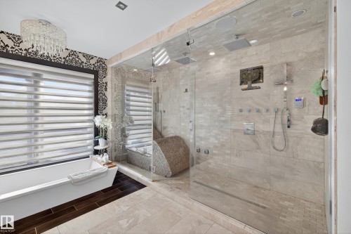 13758 Valleyview Drive, Edmonton, AB - Indoor Photo Showing Bathroom