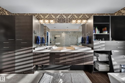 13758 Valleyview Drive, Edmonton, AB - Indoor