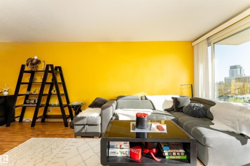 604 9028 Jasper Avenue, Edmonton, AB - Indoor